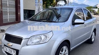 Chevrolet Aveo 2015 chất rin sạch đẹp
