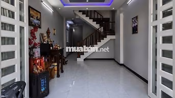 cho thuê nhà nguyên căn 1 trệt 3 lầu