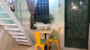 Cho thuê trọ 18m2 + gác, full nội thất, hẻm Đường Nguyễn Cửu Vân, P.17