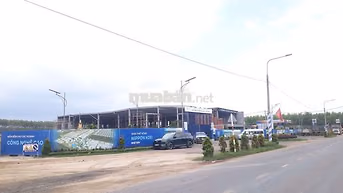 bán nhà mặt trước sân bay long thành