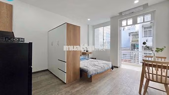 STUDIO BANCOL - NGAY PHAN XÍCH LONG - HOA HỒNG - TRƯỜNG SA HOÀNG SA