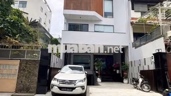 TÒA NHÀ MINI - 220B Nguyễn Trọng Tuyển, P.8, PN - Hầm Xe, Thang Máy