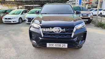 Toyota Fortuner 2022 Dầu Số tự động 80000 km Đen