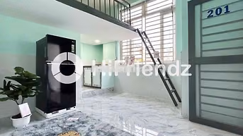 PHÒNG CÓ GÁC LỬNG CỬA SỔ THOÁNG SÁT ĐH VĂN HIẾN - TIỆN ĐI TRUNG TÂM