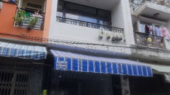Chính chủ cho thuê nhà mặt tiền view công viên Bình Lợi