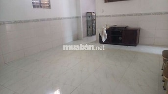 Nhà cho thuê giá rẻ, rộng rãi thoáng mát - Phù hợp gia đình