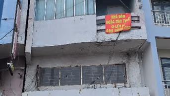 Nhà ở trung tâm quận 5 cũ gần khu muaban vật liệu xây dựng 