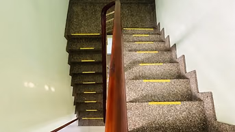 Chủ bán gấp 9ty5 còn TL. Huyền chuyên nhà phố 