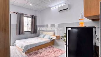 Cho thuê studio ban công cực mát thang máy full nội thất ngay ĐH VLU