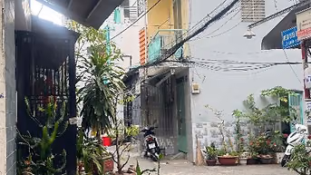 Chính chủ cần bán Âu cơ có 4 tầng 5 phòng 64m2 hẻm 5m