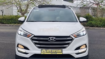 Hyundai Tucson 2017 2.0 ATH Trắng Nhập khẩu