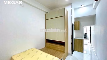 Khai Trương Căn Hộ 2 Phòng Ngủ Ban Công Nằm Dương Quảng Hàm