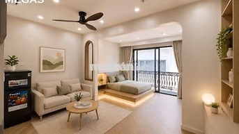 NHÀ MỚI FULL NỘI THẤT TIỆN NGHI BAN CÔNG LỚN NGAY LÊ ĐỨC THỌ 