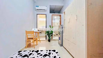 STUDIO có THANG MÁY 3x NGAY ĐẠI HỌC MỞ QUA ĐẠI HỌC TỰ NHIÊN 5 phút