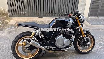 Honda CB400 Vtec 3 Tracker/Cafe Racer.Chính Chủ