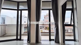 CĂN HỘ 1 PHÒNG NGỦ - BAN CÔNG LỚN