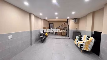CHO THUÊ CHDV NGAY CHỢ THUẬN TIỆN DI CHUYỂN QUẬN 1,3,10,DỌN VÀO Ở NGAY