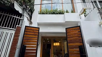 Nhà Hẻm V.I.P khu dân trí cao Đặng Dung, Q1 tìm chủ mới. Giá 4Tỷ130 TL