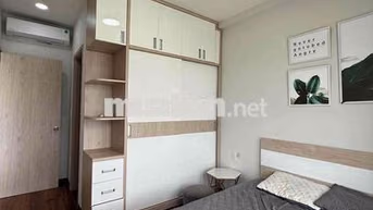 Cho Thuê Charm city Ngay vincom dĩ an 2PN 2WC giá 8,5triệu full nội th