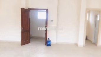 Cho thuê tầng 2,3 P. Xuân La làm trung tâm giáo dục, TT tiếng Anh