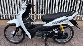 Honda Wave A110 2024 Trắng 9.000 km