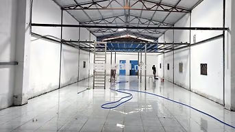 CHO THUÊ KHO,XƯỞNG 350M² GIÁ 30TR/T, HẺM LÊ TRỌNG TẤN 
