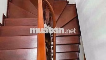NHÀ ĐẸP GIÁP BÁT Ở NGAY - NGÕ NÔNG - GẦN PHỐ - Ô TÔ ĐỖ GẦN.