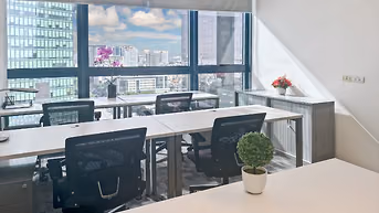 Cho thuê bàn ​​làm việc chung từ 2tr3/ tháng tại Regus Daeha