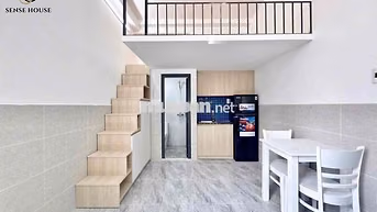 PHÒNG TRỌ GÁC CAO MỚI XÂY GẦN ĐH VĂN HIẾN FULL NỘI THẤT CÓ THANG MÁY