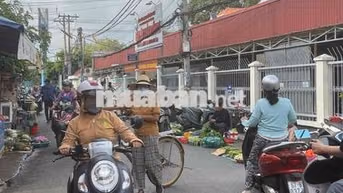 BÁN ĐẤT TẶNG 3 PHÒNG TRỌ HÊM ĐỐI DIỆN CỔNG BV DA LIỄU TP CẦN THƠ