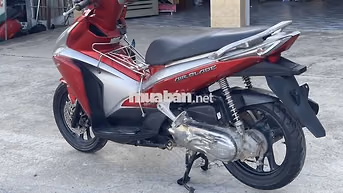 Honda Air Blade 2011 đỏ