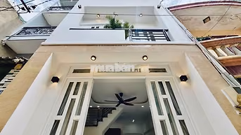 Nhà Đẹp - Giá mềm Cho Anh Chị Đây ! Nhỉnh 4 Đ