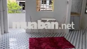 cho thuê nguyên lầu 1 có ban công