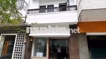 CHO THUÊ NHÀ NGUYÊN CĂN MẶT TIỀN ĐƯỜNG LÊ THÁNH TÔN PHƯỜNG BẾN NGHÉ Q1