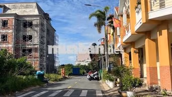GIÁ MỚI 3,4 T – DIỆN TÍCH 75M² – NGANG 6M X 12,5M – NGUYỄN VĂN TẠO, NB