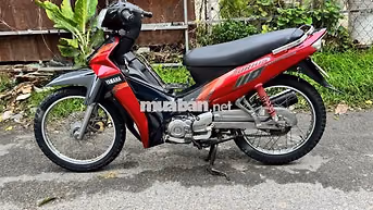 Yamaha Sirius Đỏ đen đã sử dụng