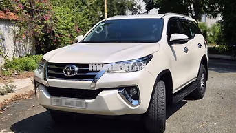 Toyota Fortuner 2020 Máy dầu số tự động