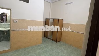Q11- cho thuê nhà nguyên căn ngay chợ