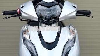 Honda Lead 2019 Bạc