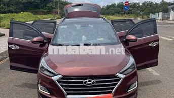 Hyundai Tucson 2020 2.0D đặc biệt Đỏ 120000km