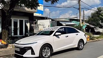 Hyundai Accent 1.5 AT Trắng 2024 odo 66.168