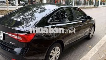 MG MG5 2024 5000 km Đen