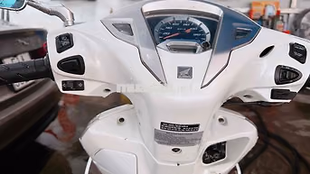 Honda Lead 2016 Trắng