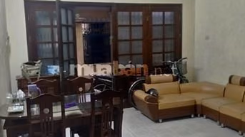 Cho thuê nhà ngõ phố Đặng Văn Ngữ, phường Kim Liên, Đống Đa