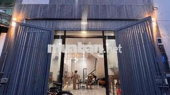 Bán nhà 5x11m, 1 lầu, 2pn, sát KDC An Sương, hẻm 4m thông, THT, Q12