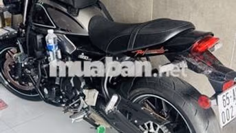 Kawasaki Z650RS Cổ điển, hiện đại màu Đen