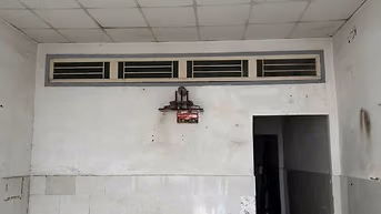 Nhà cấp 4 cho thuê 2 mặt hẻm số 413/80 Lê Văn Sĩ, P.12, Q3. DT 4x14m