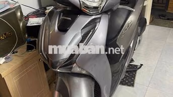Honda SH 125VN 2017 Xám 28963 km