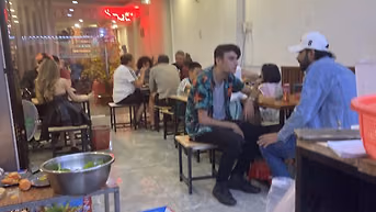 chính chủ bán nhà mặt tiền cống quỳnh , gần ngã 3 bùi biện 