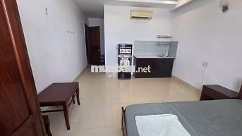 Cần cho thuê tòa căn hộ 9 tầng 48 phòng đường Nguyễn Tất Thành